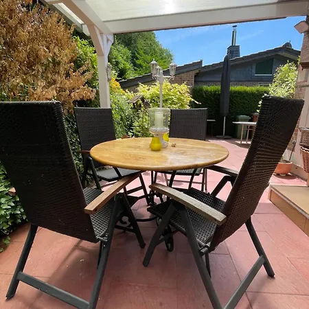 Idyllisches Haeuschen Im Gruenen Mit Whirlpool Holiday home Rossbach (Neuwied)
