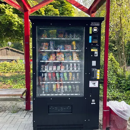Idyllisches Haeuschen Im Gruenen Mit Whirlpool בית נופש