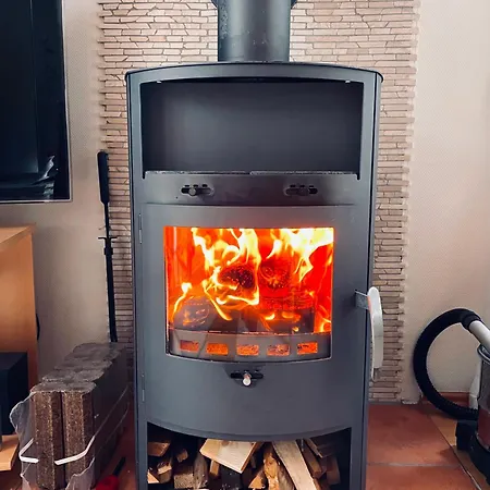 Idyllisches Haeuschen Im Gruenen Mit Whirlpool * Roßbach