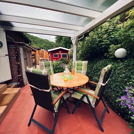 Idyllisches Haeuschen Im Gruenen Mit Whirlpool * Roßbach