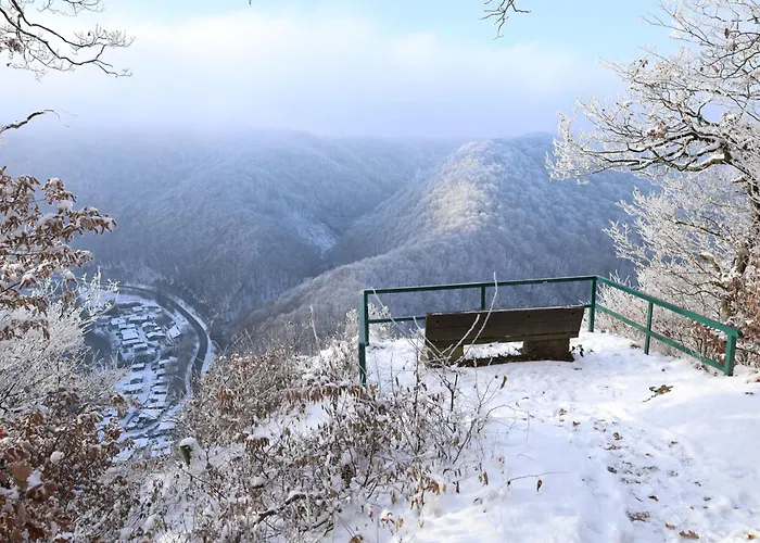 Idyllisches Haeuschen Im Gruenen Mit Whirlpool * Roßbach