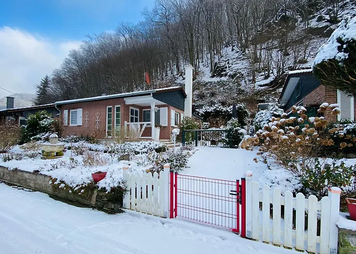 Idyllisches Haeuschen Im Gruenen Mit Whirlpool * Roßbach